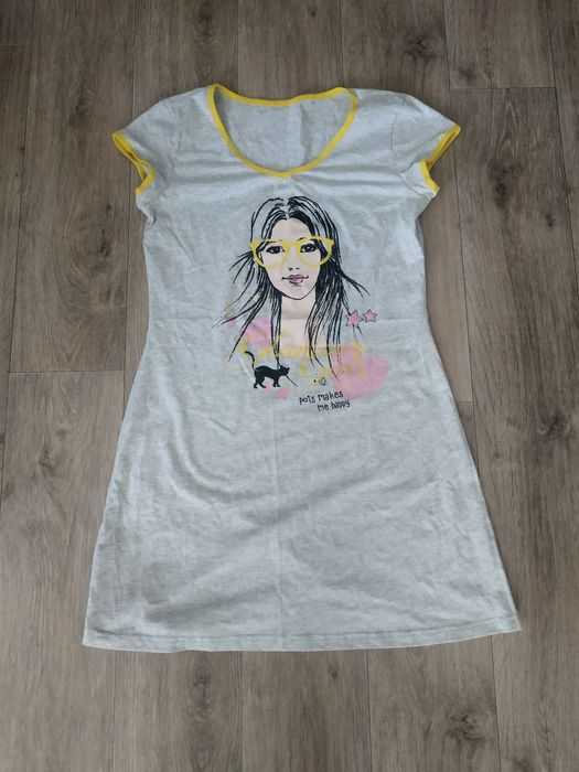 Вещи женские 46-48р.