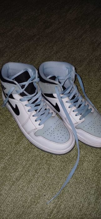 Vând Air Jordan 1 Mid SE Ice Blue, ORIGINAL!!!