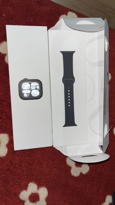 Apple Watch Seria 11 42 mm se poate face schimb cu un iPad Pro 11 2020