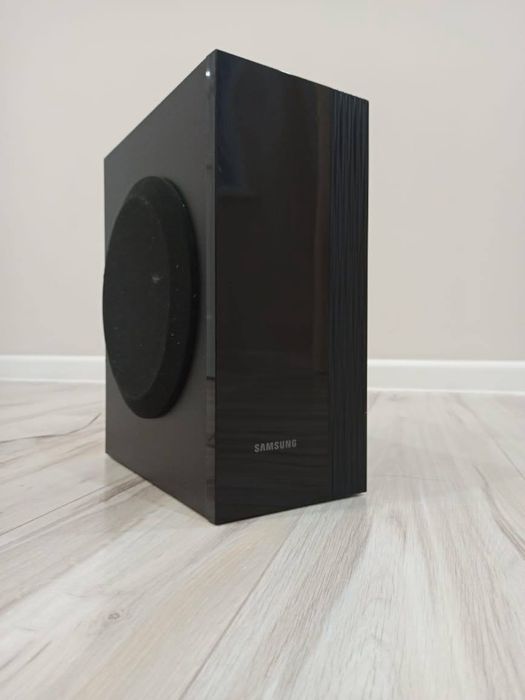 Продам домашний кинотеатор