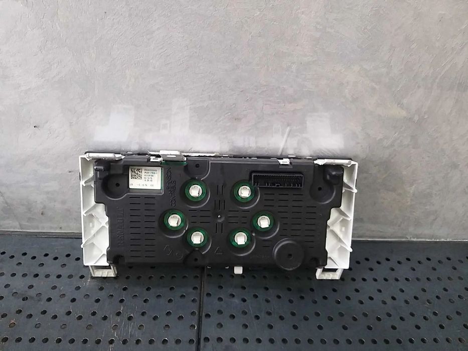 Ceasuri bord diesel renault modul grand modus p8200617795g