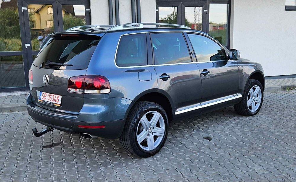 Vand sau schimb VW Touareg 4MOTION 3.0 TDI 2008