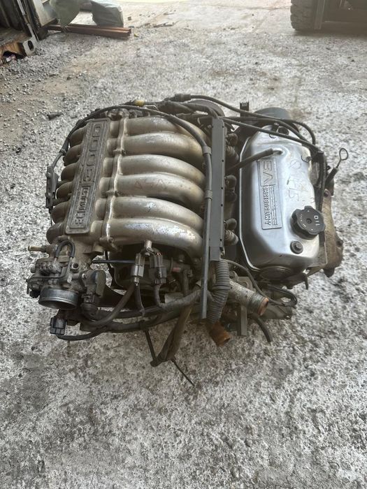 Двигатель Mitsubishi Sigma 6G72 3.0l