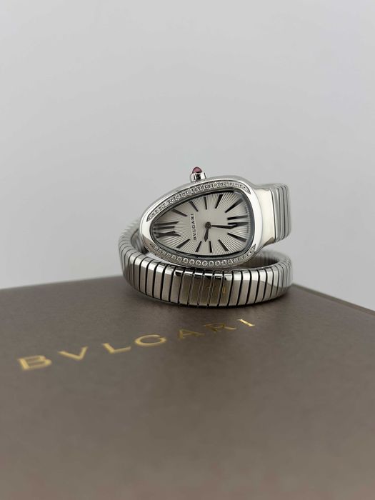 Женские часы Bvlgari Serpenti