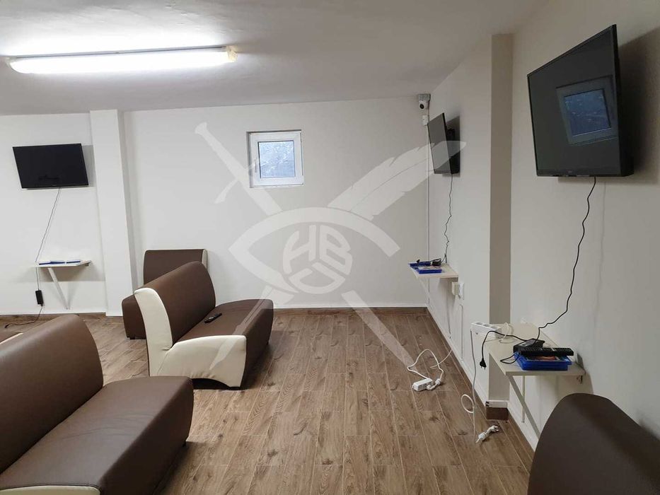 Дава се под наем Офис в Пловдив, Христо Смирненски - 109 кв.м за 102500 € - Снимка #1