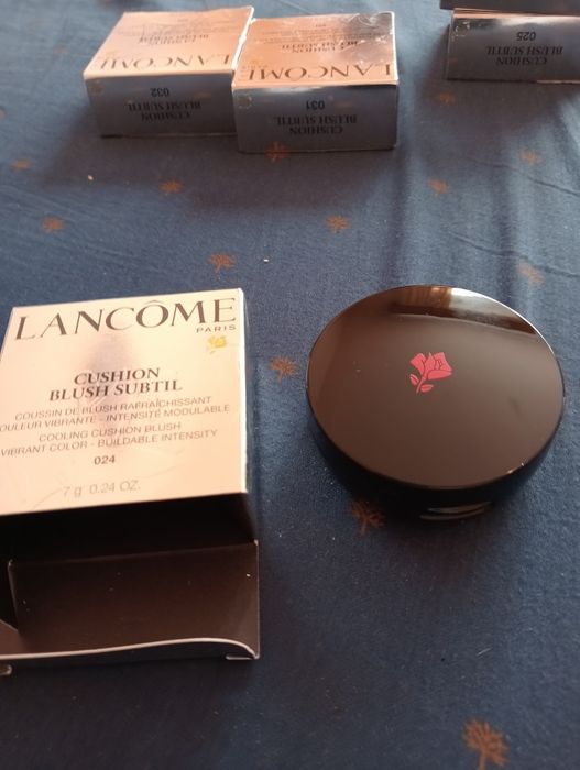 Vând Blush subtil chusion Lancome