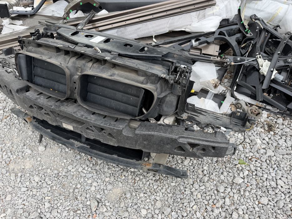 Оборудвана очиларка с АКТИВНИ ЖАЛУЗИ и радиатори за BMW F10 520d (N47) – Ръчка