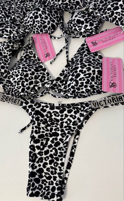 Stoc Costum baie Victoria Secret