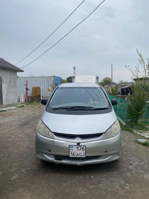 Тойота Естима сатылады