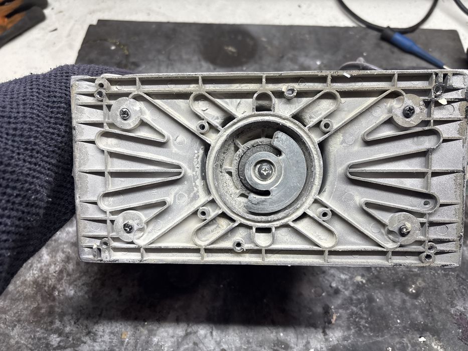 Продам шлифмашинку ВШМ