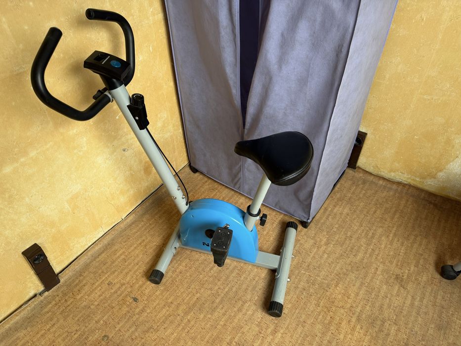 Стационарно колело (велоергометър) NEO