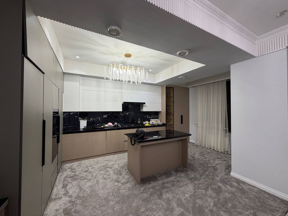 Квартира Piramit Tower 7/9-10/10 320 м2