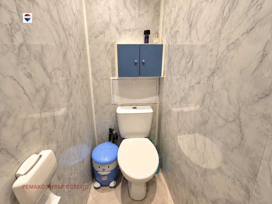 Продава се Двустаен апартамент в Русе, Родина 2 - 68 кв.м за 1803 €/кв.м - Снимка #9