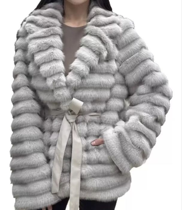 Продам эко шубу.