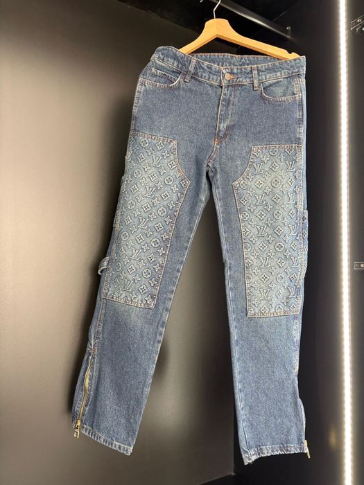 vand blugi louis vuitton