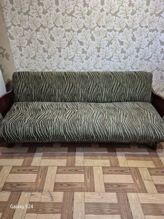 Продам диван раскладной
