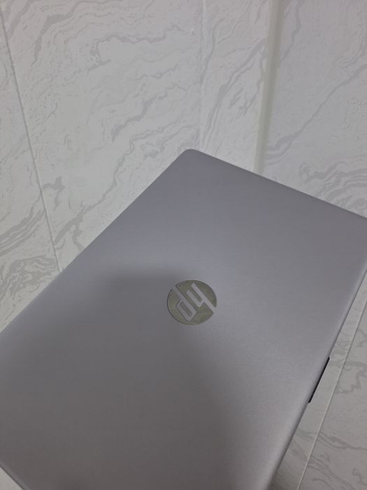 Noutbuk notebook