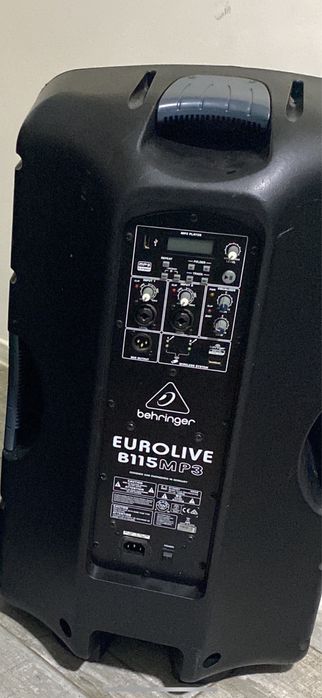 Vand boxă activă Bethringer