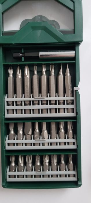 Cleste  Nws biti bosch, set surubelnite BTI