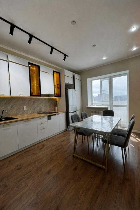 Продам 2х комн кв Батыс ЖК Сункар