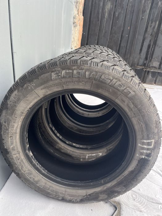 Зимняя резина шипованная б/у