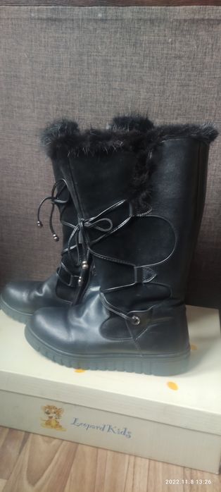 Зимние сапоги на девочку 37р.