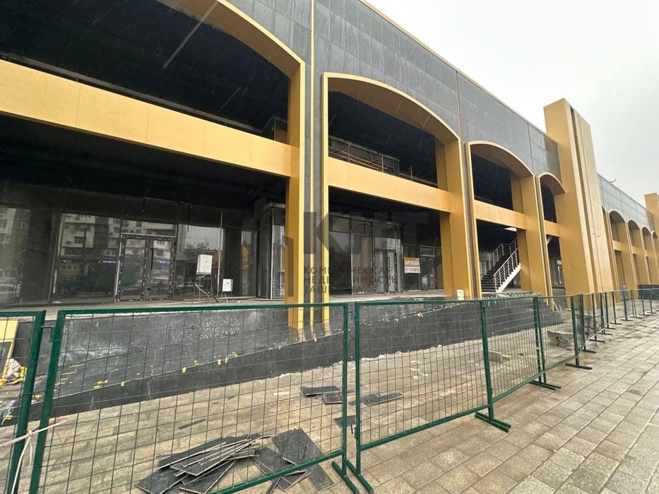 Паркентский Рынок | 105кв - нежилое помещение вдоль дороги Аренда