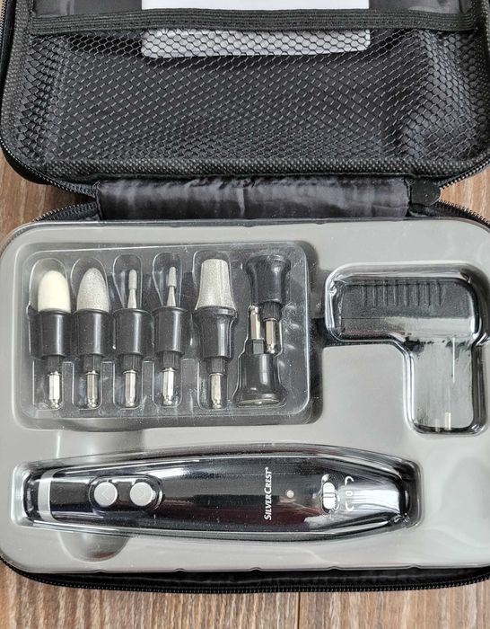 Set aparat manichiura si pedichiura SilverCrest