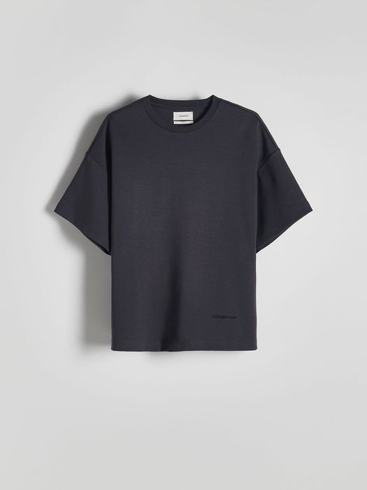 Мъжка тениска Reserved - размер L (oversize), отлично състояние