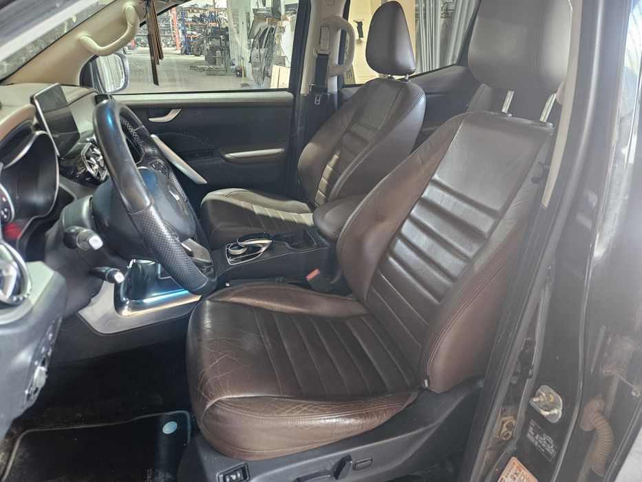 Mercedes X250cdi.На Части