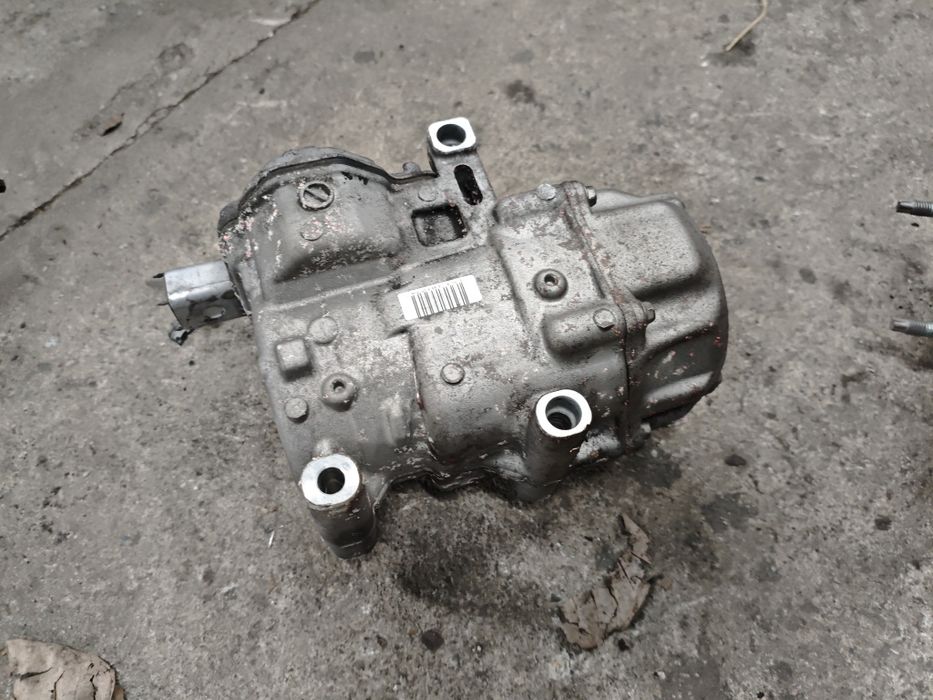 Компресор за климатик за Toyota Auris,Chr 1.8hybrid