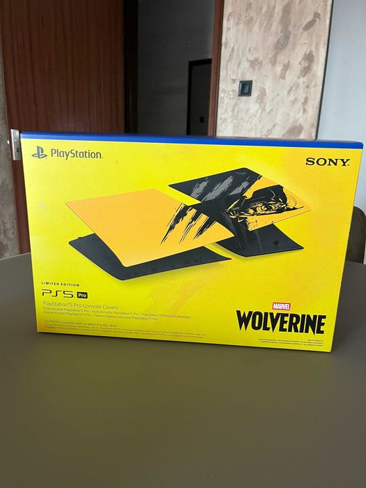 Панели за конзола PlayStation 5 Pro - Wolverine Battle Yellow Limited Edition