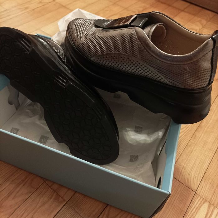 Дамски обувки естествена кожа