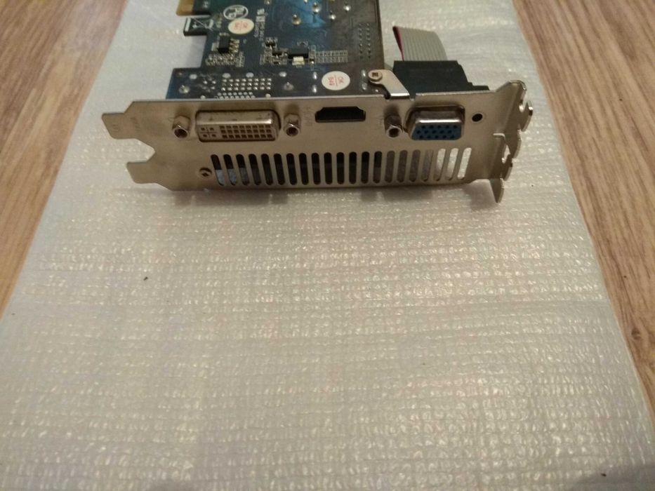 Продам видеокарту Palit GeForce GT 630 2GB