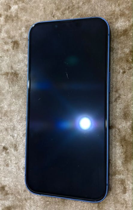 Продам iphone 13