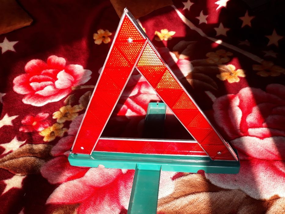 Знак аварийной остановки