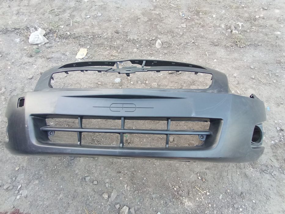 Продам бампер Шевроле кобальт
