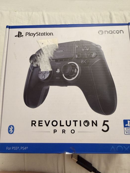 Nacon Revolution 5 Pro