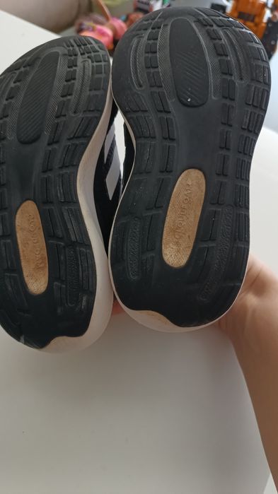 Оригинални маратонки Adidas 30 размер