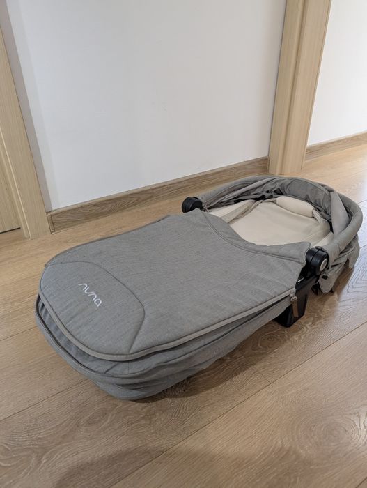 Cărucior Nuna TRIV Next cu landou