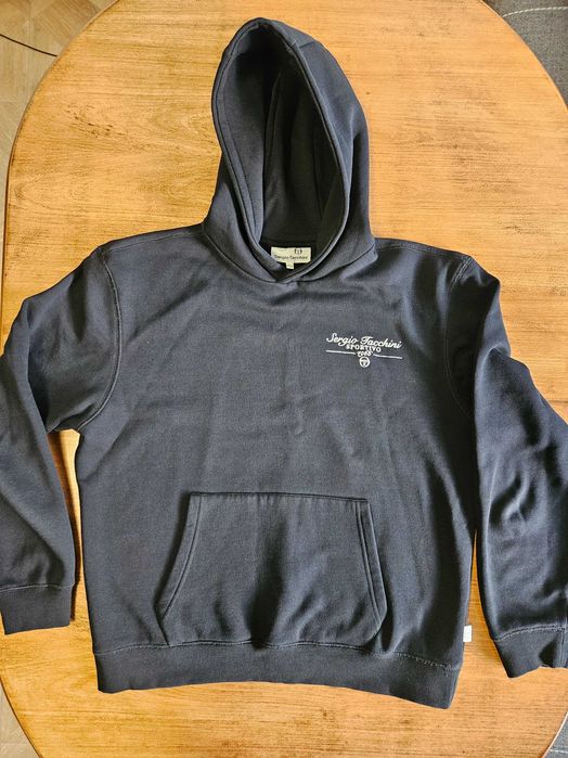 Анурак Sergio Tacchini