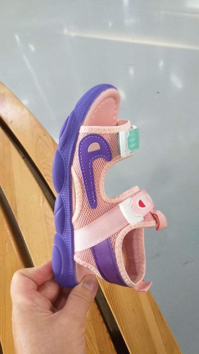 Тиффлани 28 р-р на девочку