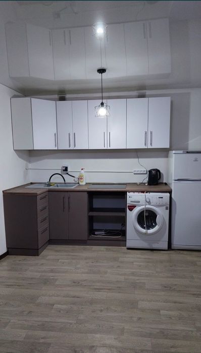 Сдам квартиру студию посуточно