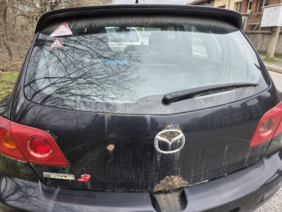 Продавам Mazda 3 1.6 бензин/газ с проблем