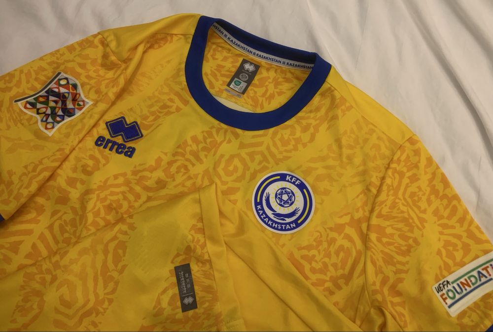 Футболка с автографом Марата Быстрова