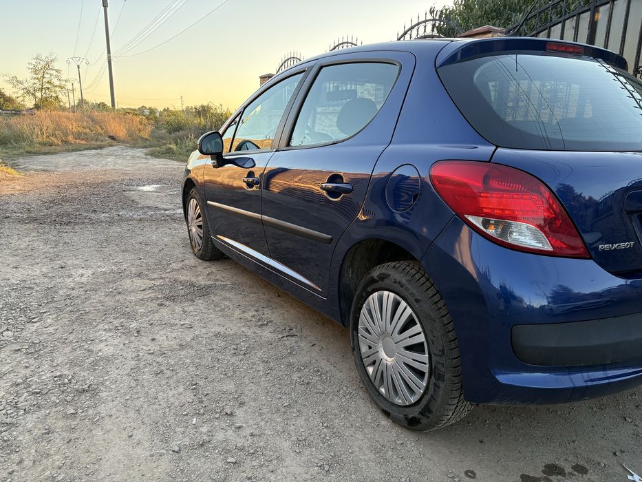 PEUGEOT 207 2011 — imagine 4