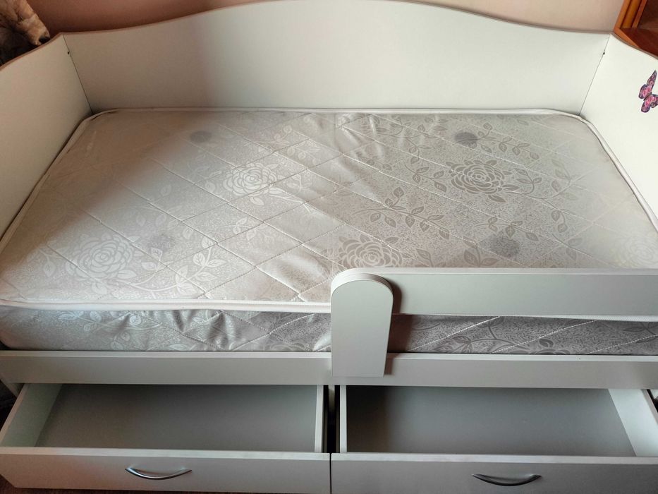 Продам детские кровати