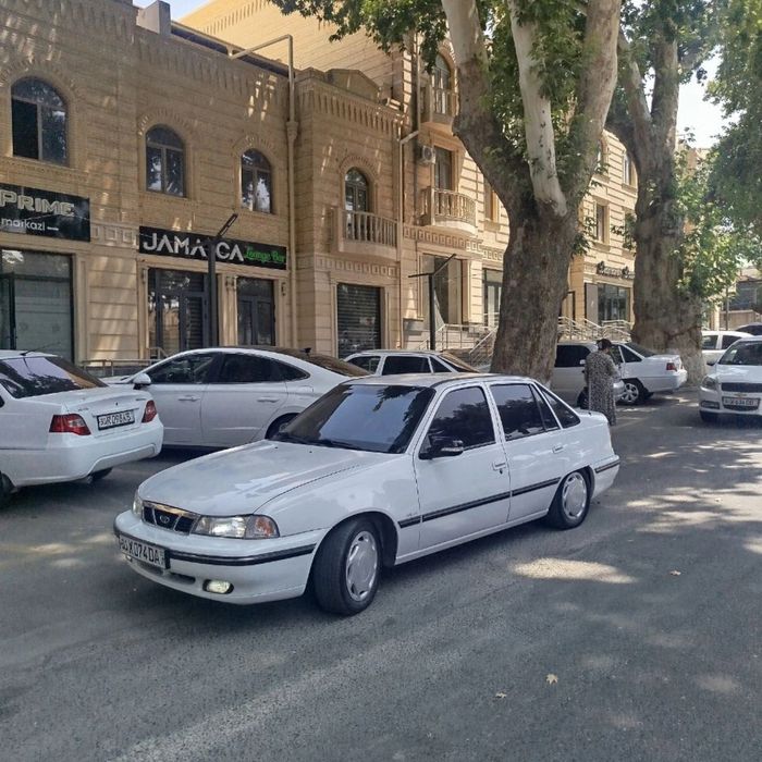 Нексия1 срочно сотилади