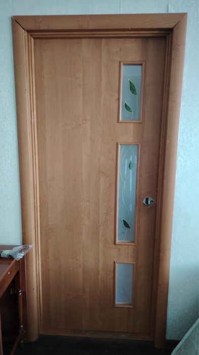 Продам межкомнатные двери