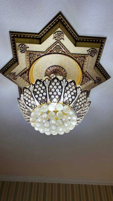 Продается люстра